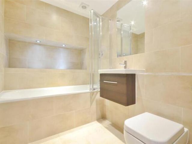 Apartment for rent in Hampstead, Greater London