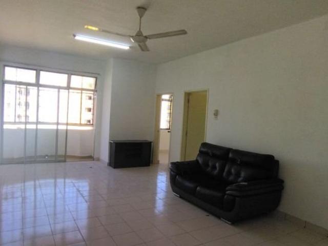Apartment for rent in Seksyen 52, Petaling Jaya