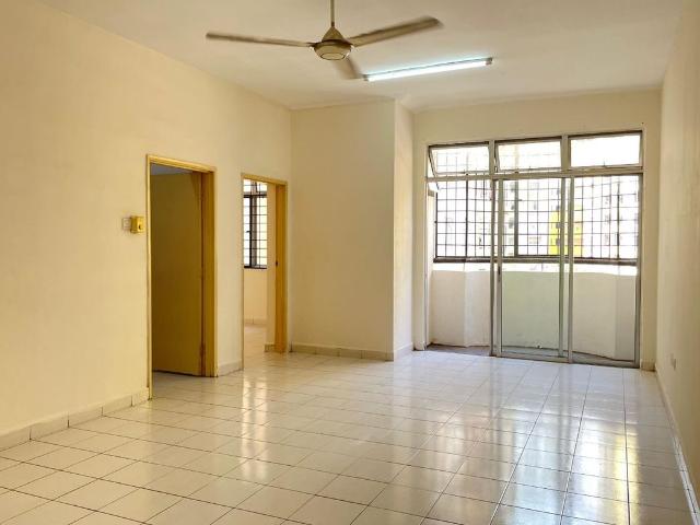 Apartment for rent in Seksyen 52, Petaling Jaya