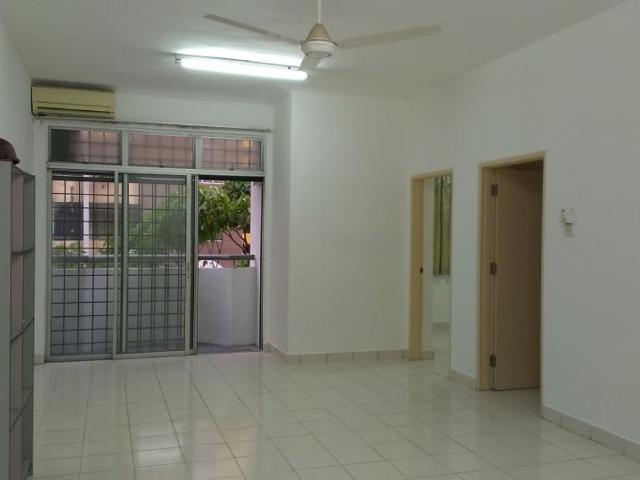 Apartment for rent in Seksyen 52, Petaling Jaya