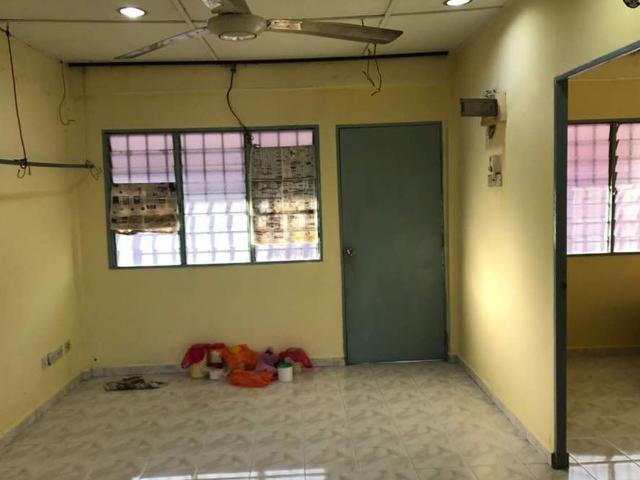 Apartment for rent in Seksyen 52, Petaling Jaya