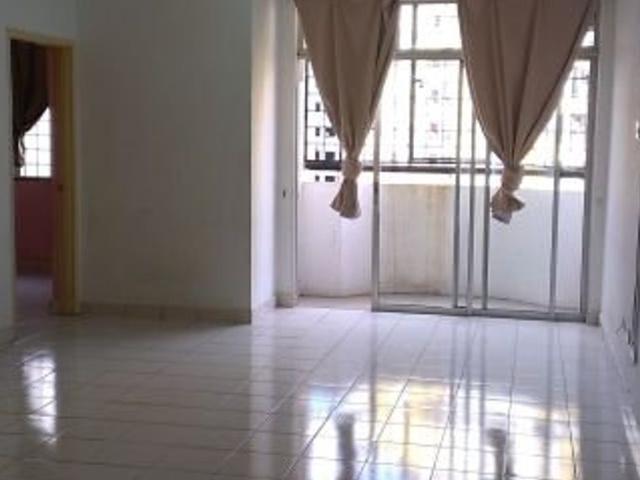 Apartment for rent in Seksyen 52, Petaling Jaya