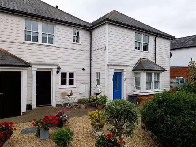 Apartment for rent in Coney Hall, Greater London