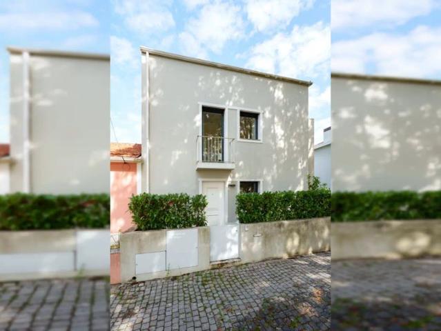 Apartamento alugar em Conjunto Urbano da Ribeira, Porto