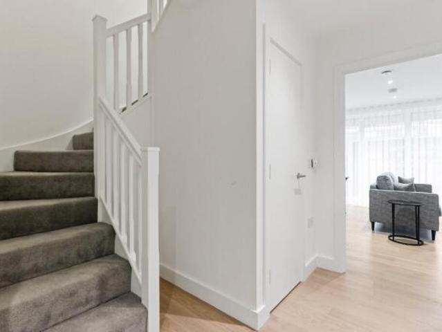 Apartment for rent in Cat Hill