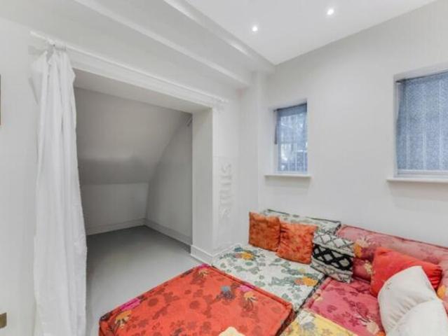 Apartment for rent in Cat Hill