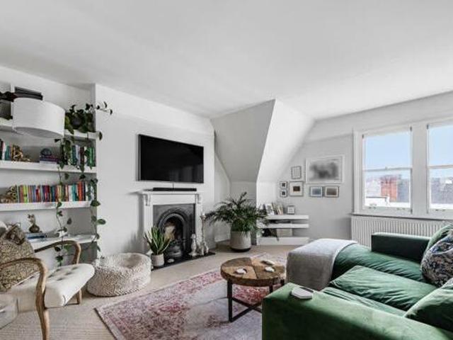 House for rent in Deepcut, Surrey