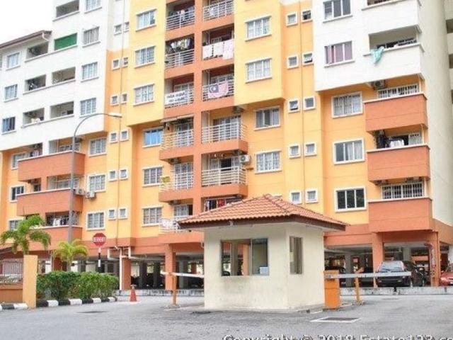 Apartment for rent in Tanjong Sepat, Selangor