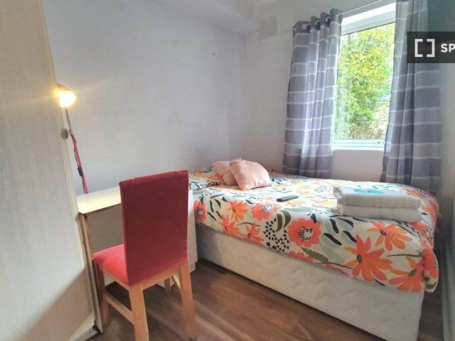 Apartment to rent in Bluebell, North Tipperary