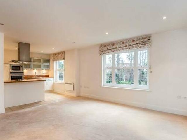 House for rent in West Sussex