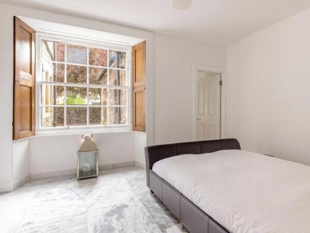 Apartment for rent in Scotland