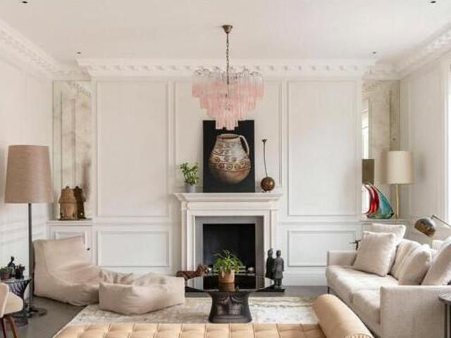 House for sale in Lyons, Greater London