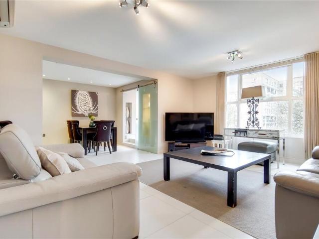Apartment for rent in St John's Wood, City Of Westminster
