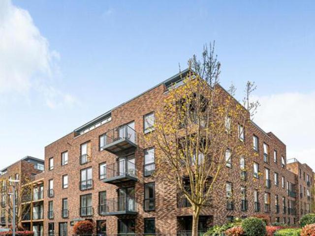 House for rent in Little Stanmore, Greater London