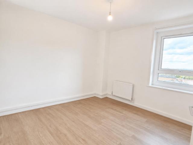 Apartment for rent in Tulse Hill, Greater London