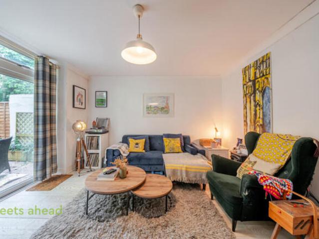 Apartment for rent in Cat Hill