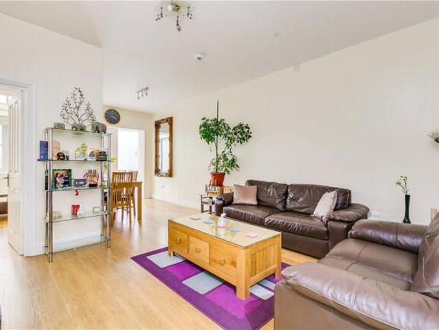 Apartment for rent in Cat Hill