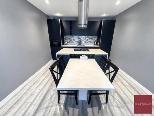 Apartment for rent in Crook Log, Welling