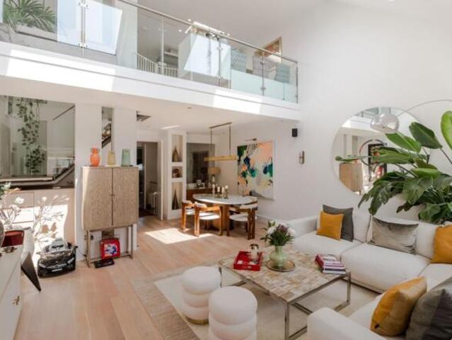 Apartment for rent in Notting Hill, Greater London