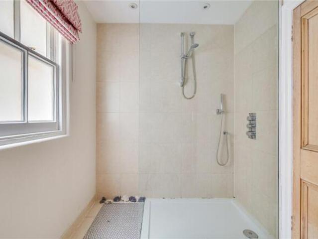 Apartment for rent in Cat Hill