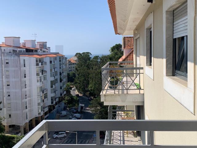 Apartamento alugar em Santo António do Estoril, Cascais
