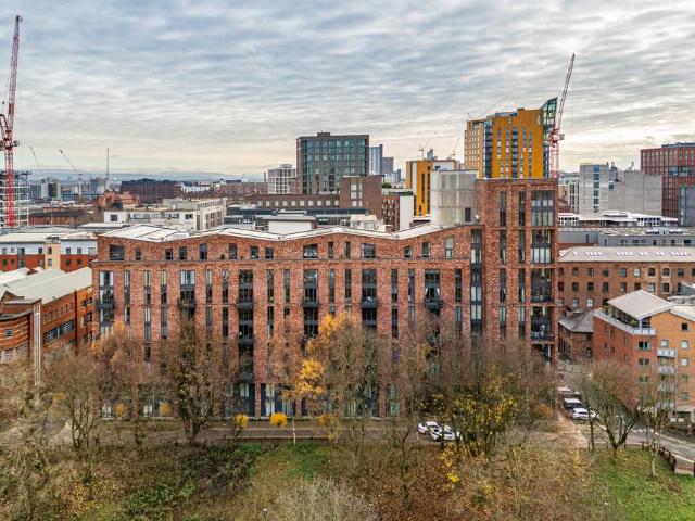 Flat for sale in Georgia, Greater Manchester