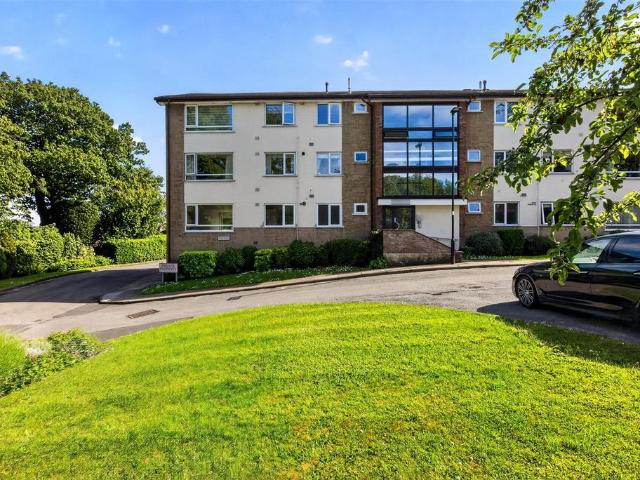 Flat for sale in Broomhill, South Yorkshire