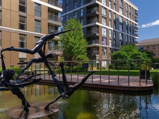 Flat for sale in Birch Green, Lower Halliford