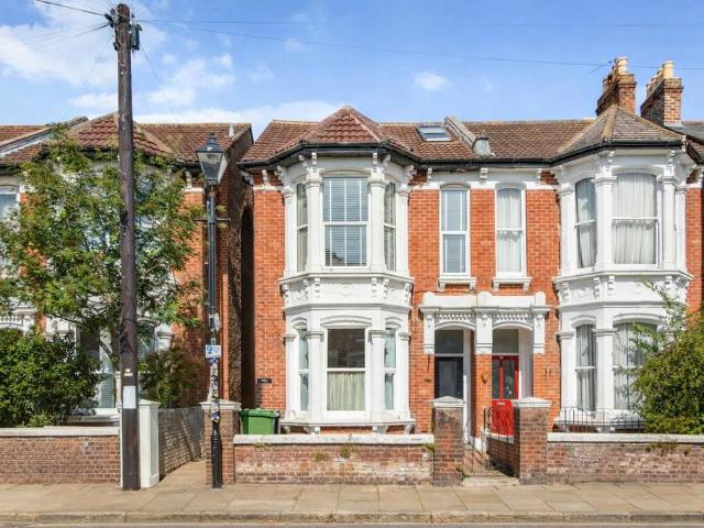 Flat for sale in Southsea, City Of Portsmouth