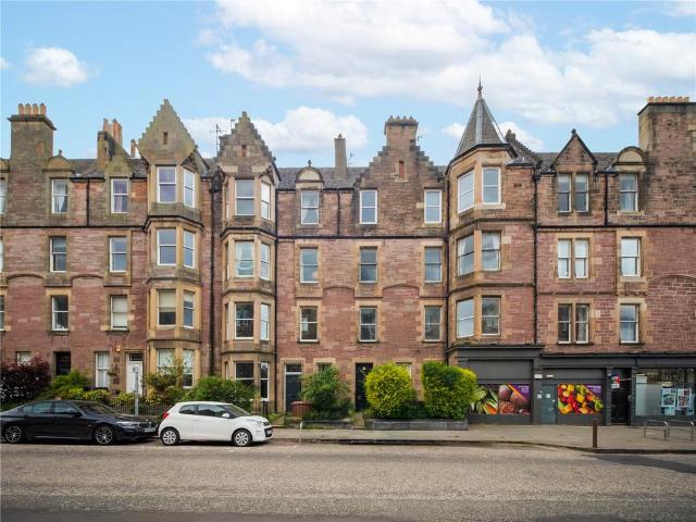 Flat for sale in Marchmont, Scotland