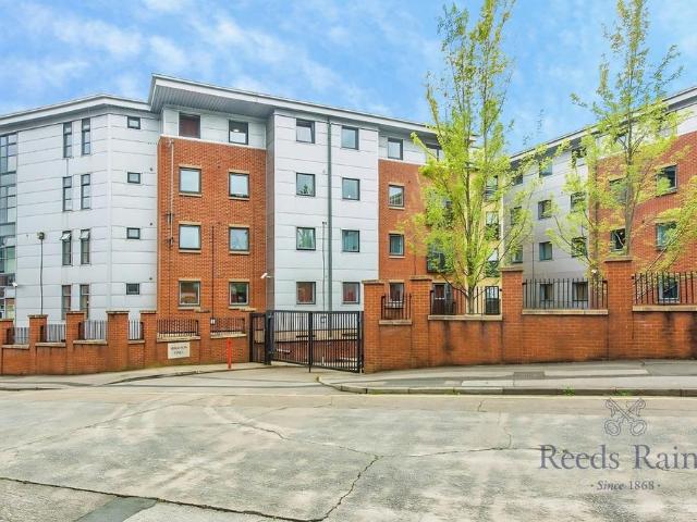 Flat for sale in Plungington, Higher Bartle