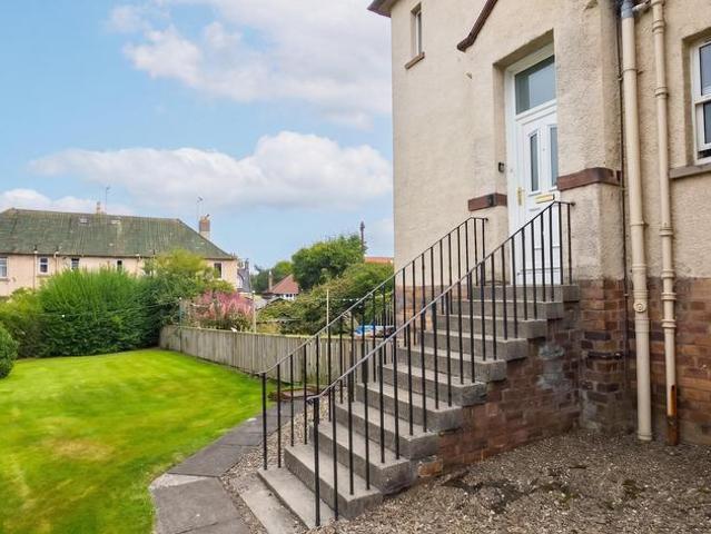 Flat for sale in Hayfield, Kirkcaldy