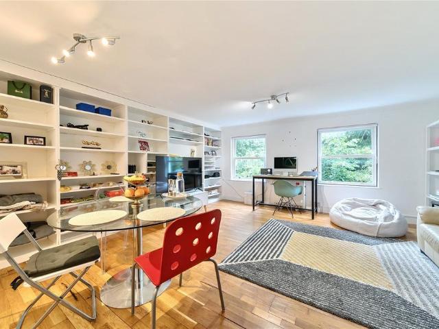 Flat for sale in King's Cross, Greater London