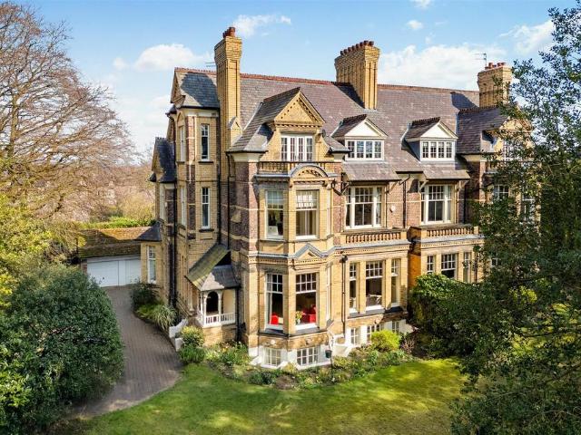 Flat for sale in Trafford Park, Greater Manchester