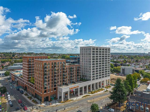 Flat for sale in Colindale, Greater London