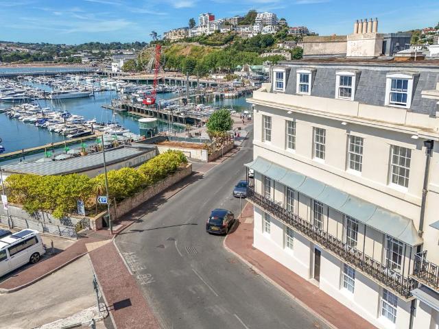 Flat for sale in Babbacombe