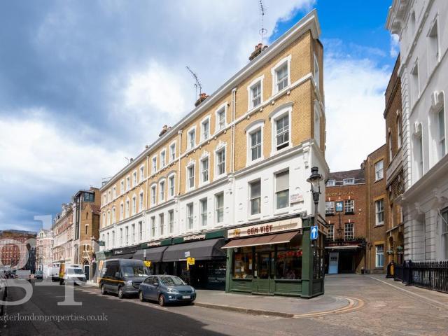 Flat for sale in Covent Garden, Mayfair