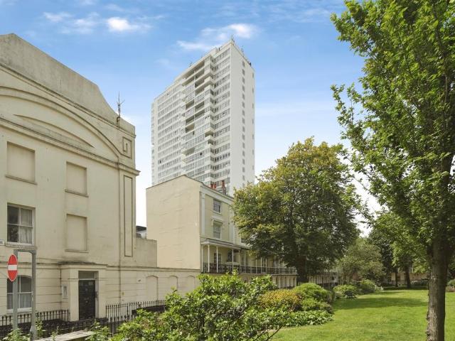 Flat for sale in Brunswick, Brighton & Hove