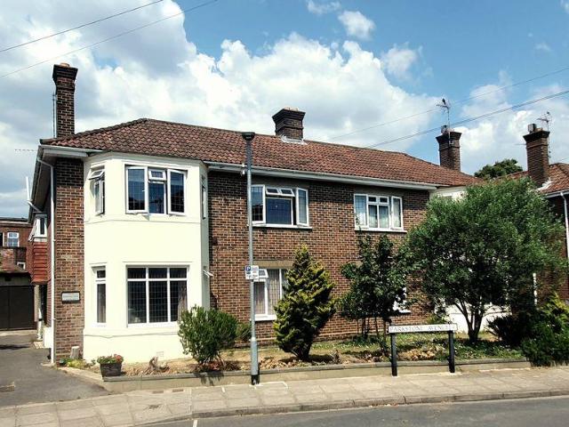 Flat for sale in Southsea, City Of Portsmouth