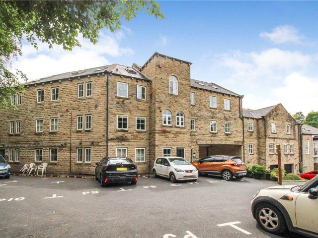 Flat for sale in Laycock, Keighley