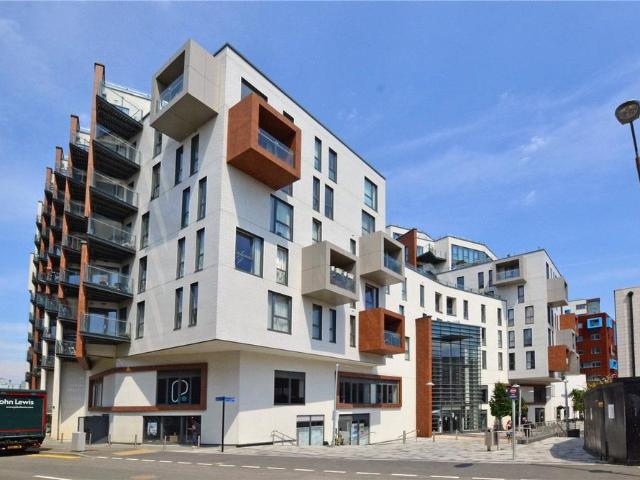 Flat for sale in Greenwich Town Centre, Greater London