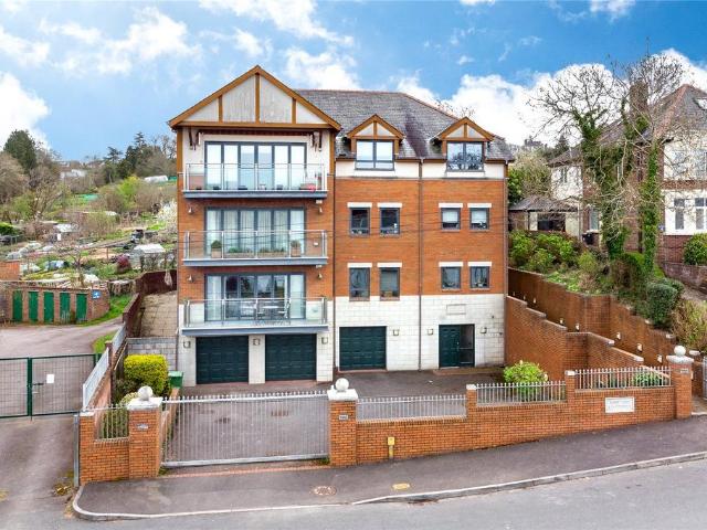 Flat for sale in Penylan, Falcon Lodge