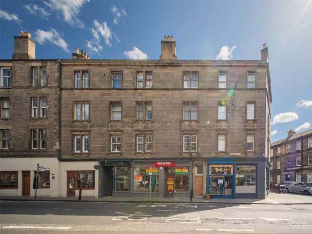 Flat for sale in Haymarket, Scotland