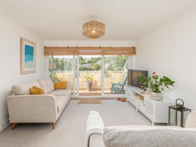 Flat for sale in Rotherslade, Newton