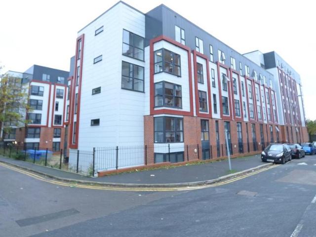 Flat for sale in Everton, Liverpool