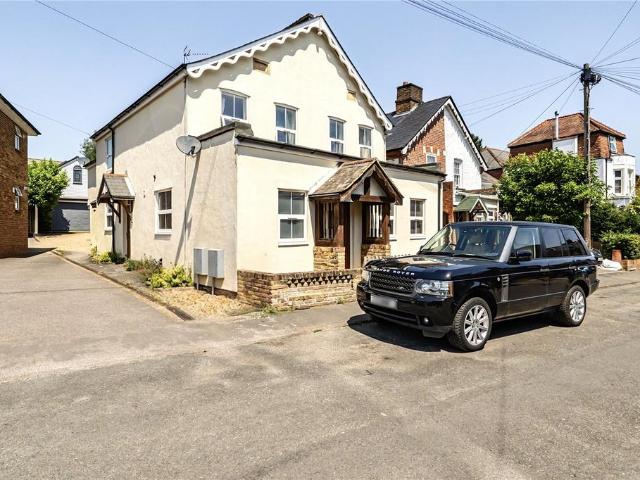 Flat for sale in Sunninghill and Ascot, Sunninghill