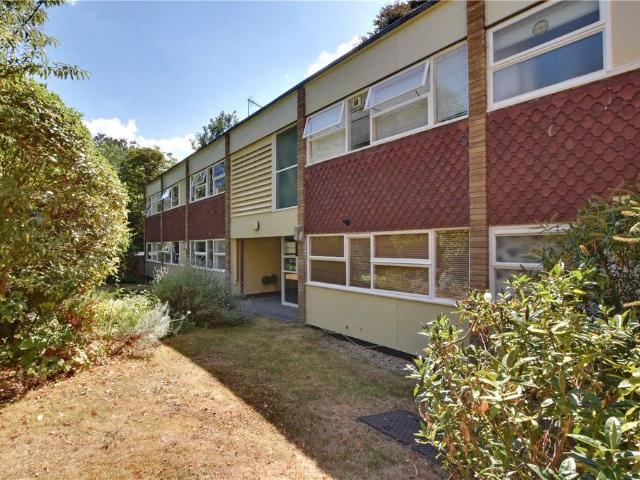 Flat for sale in Kidbrooke, Greater London
