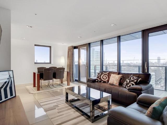 Flat for sale in Fitzrovia, Greater London