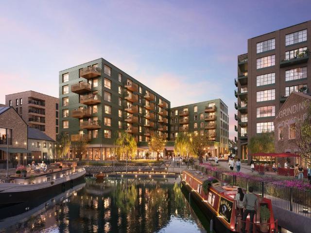 Flat for sale in London Borough of Hounslow, Isle Of Man