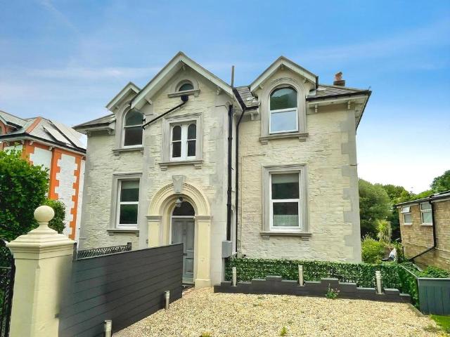 Flat for sale in Bonchurch, Ventnor